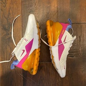 Nike AirMax 270 Shoes